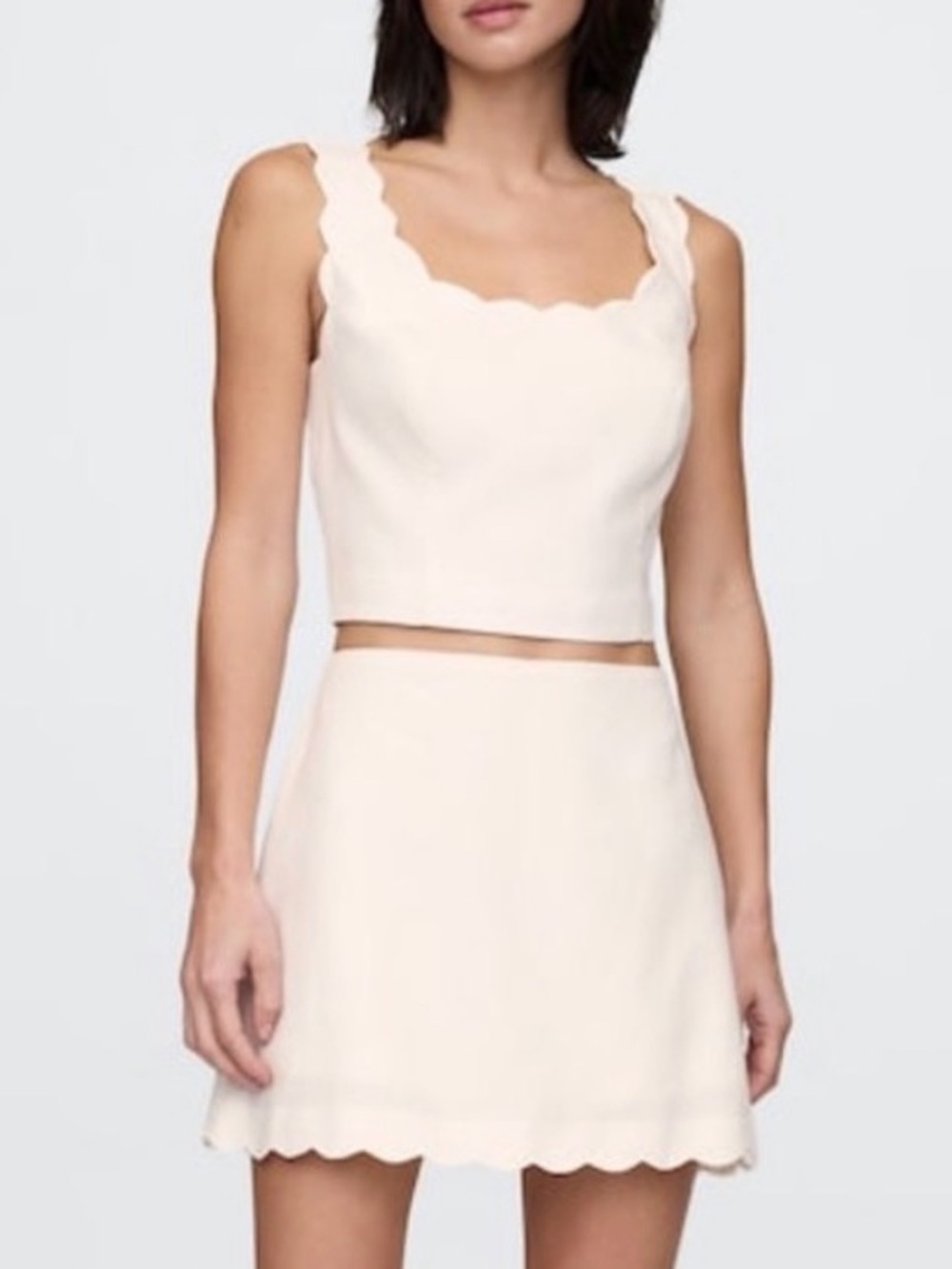 GAP Cream Scalloped Hem Mini Skort NWT Size Small